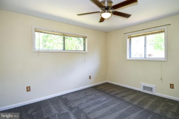 $3,650 | 4842 Randolph Drive, Annandale, VA 22003
