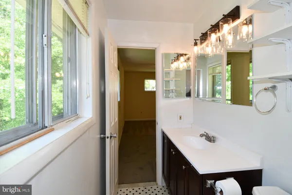 $3,650 | 4842 Randolph Drive, Annandale, VA 22003
