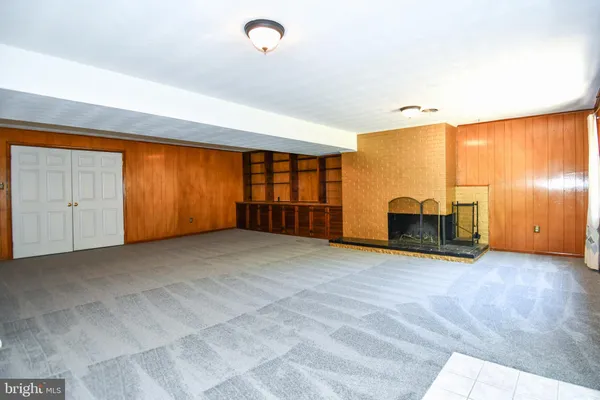 $3,650 | 4842 Randolph Drive, Annandale, VA 22003