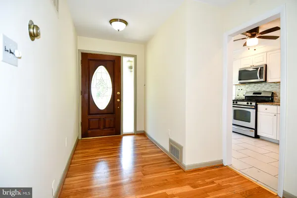 $3,650 | 4842 Randolph Drive, Annandale, VA 22003