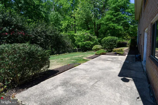 $3,650 | 4842 Randolph Drive, Annandale, VA 22003