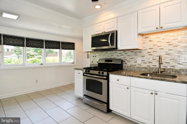 $3,650 | 4842 Randolph Drive, Annandale, VA 22003