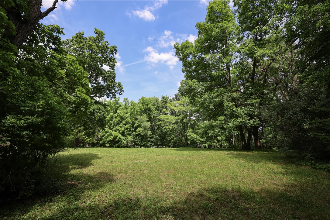 5256 North Kruse Road Mount Zion, IL 62549 - Photo 9 of 10 Gallery Image 9