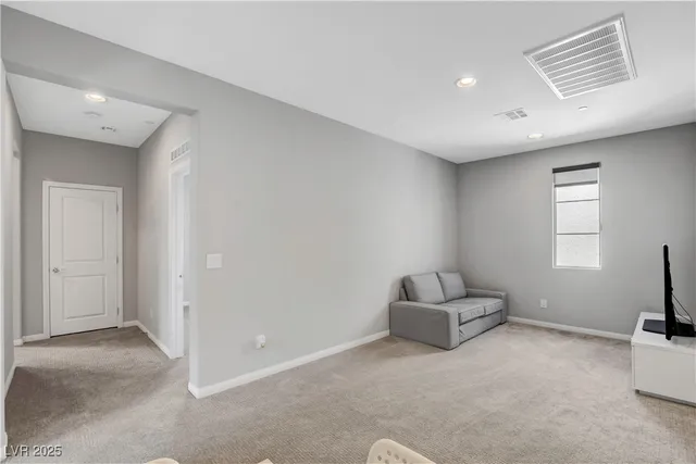 $2,950 | 15 Santo Mio Court, Henderson, NV 89011