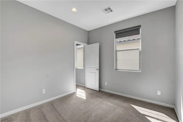 $2,950 | 15 Santo Mio Court, Henderson, NV 89011