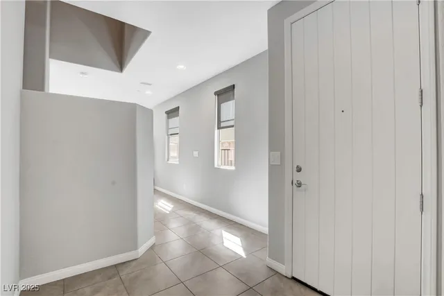 $2,950 | 15 Santo Mio Court, Henderson, NV 89011