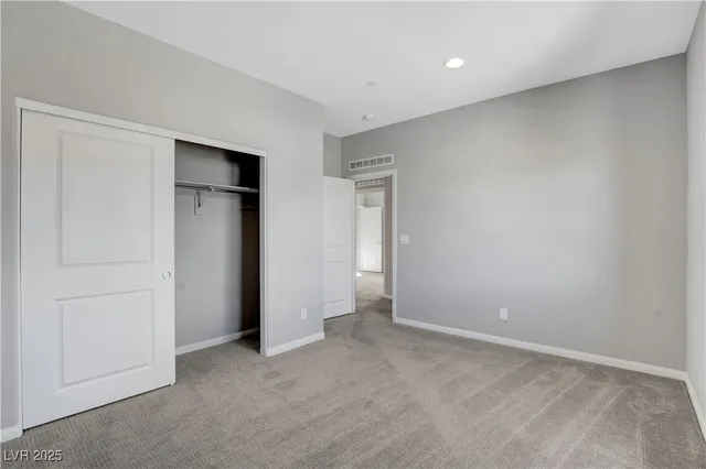 $2,950 | 15 Santo Mio Court, Henderson, NV 89011