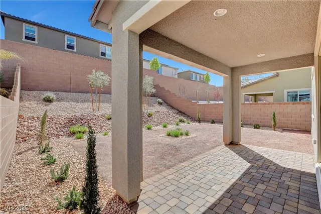 $2,950 | 15 Santo Mio Court, Henderson, NV 89011