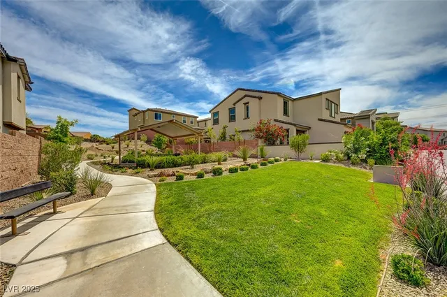 $2,950 | 15 Santo Mio Court, Henderson, NV 89011