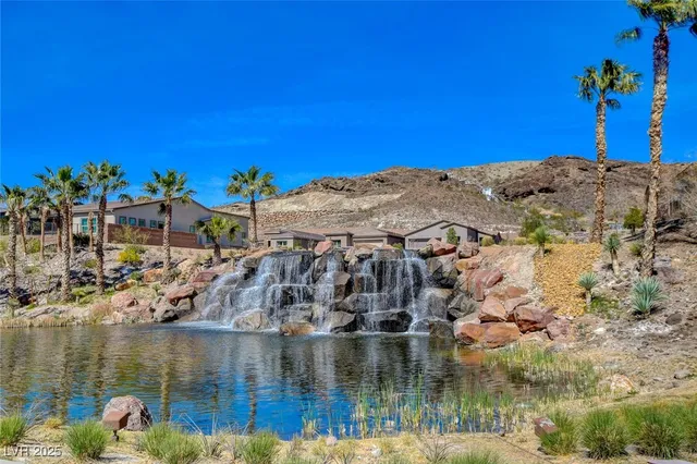 $2,950 | 15 Santo Mio Court, Henderson, NV 89011