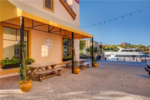 $2,950 | 15 Santo Mio Court, Henderson, NV 89011