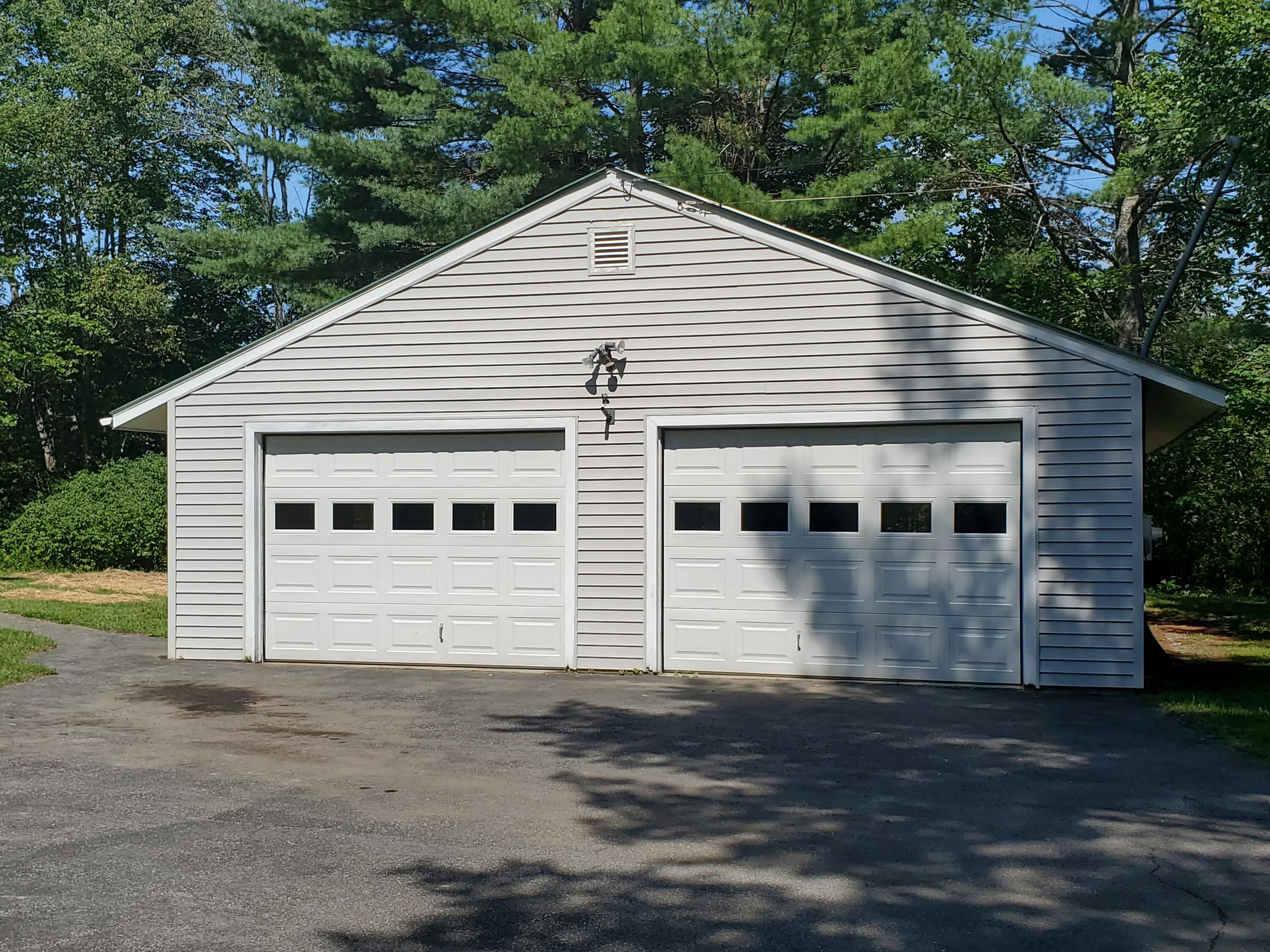 56 Palmer Road Newport, ME 04953 - Photo 4 of 23 20210831_123022