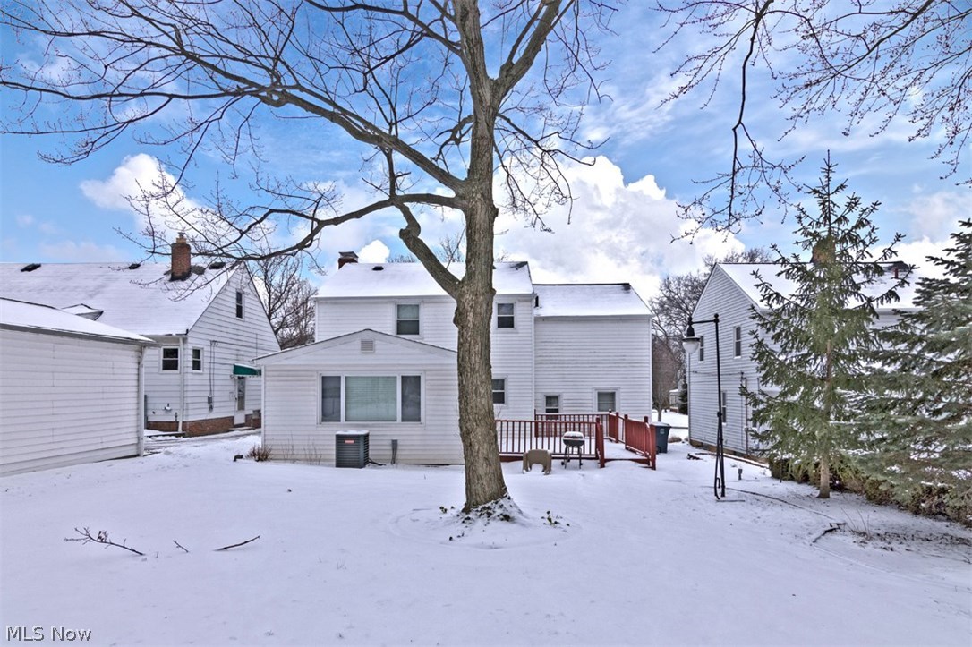 1559 Edgefield Road Lyndhurst, OH 44124 - Photo 29 of 29