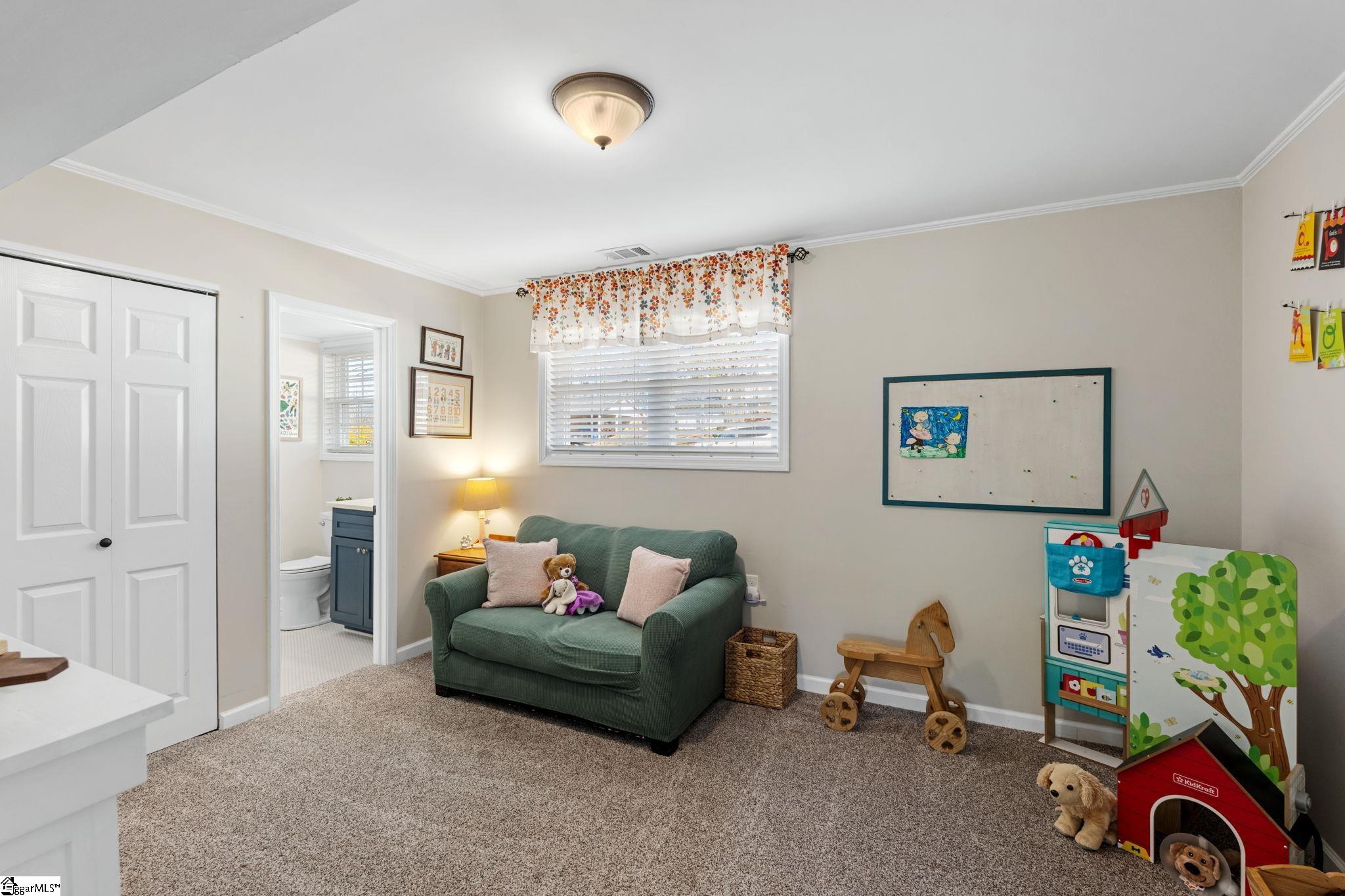 9 New Castle Way Greenville, SC 29615 - Photo 21 of 35