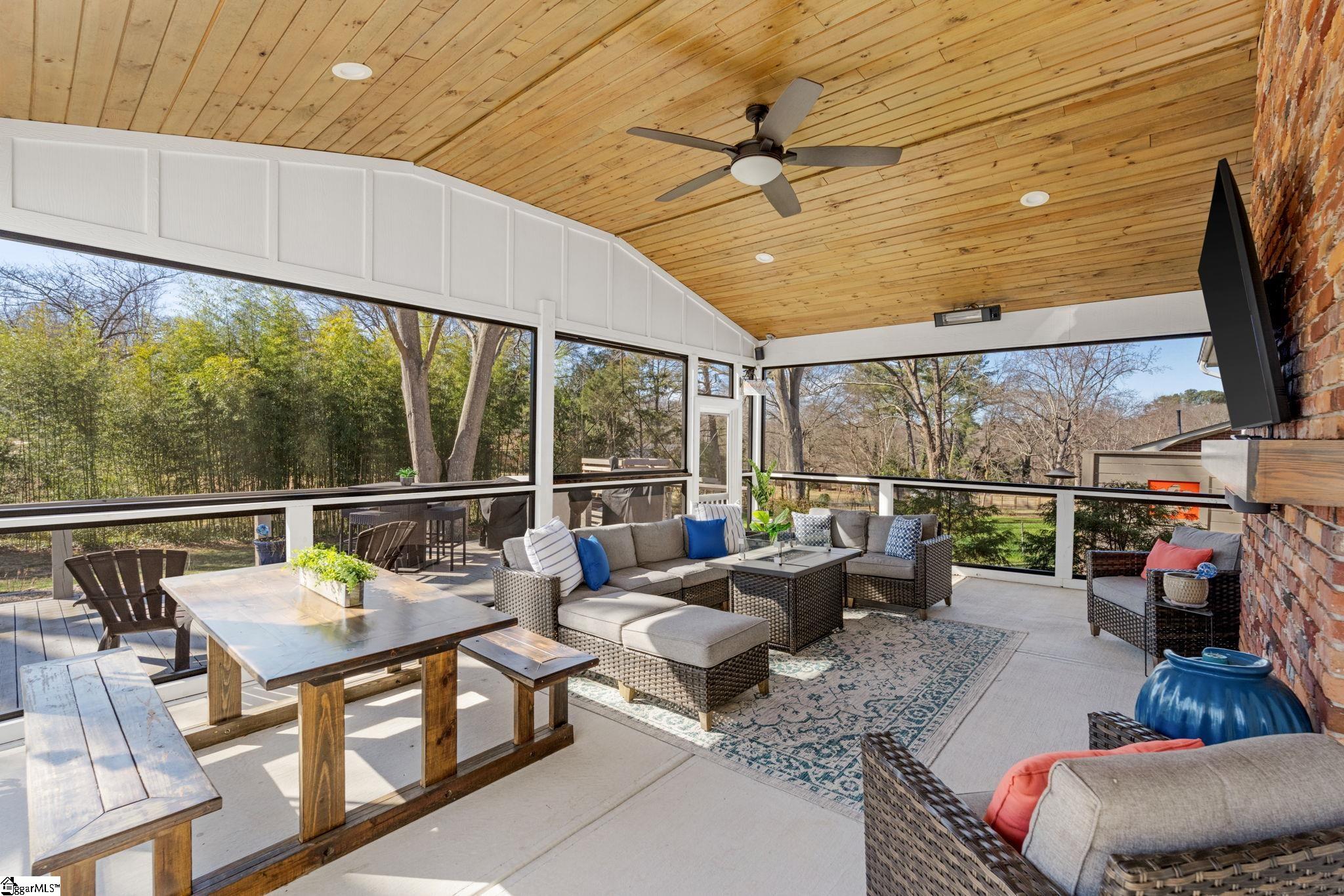 9 New Castle Way Greenville, SC 29615 - Photo 24 of 35