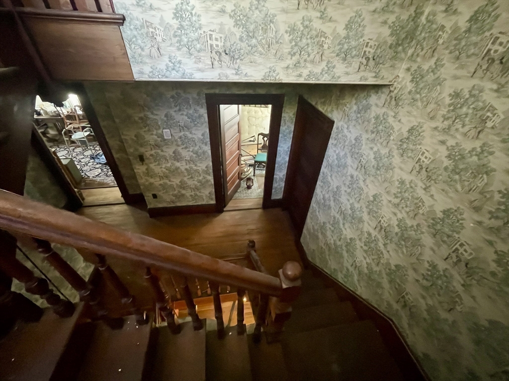 20 Rill Street Boston, MA 02125 - Photo 14 of 20 a view of entryway