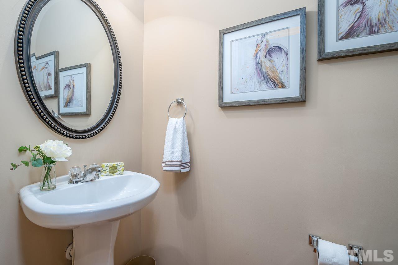 6047 History Trail Raleigh, NC 27612 - Photo 11 of 19 Gallery Image 11