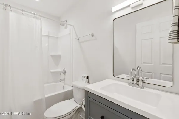 $3,490 | 2025 Art Museum Drive, Jacksonville, FL 32207