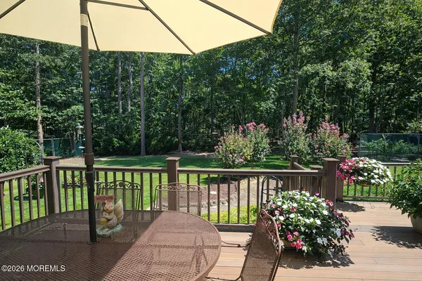 $859,900 | 29 Erin Drive, Jackson, NJ 08527