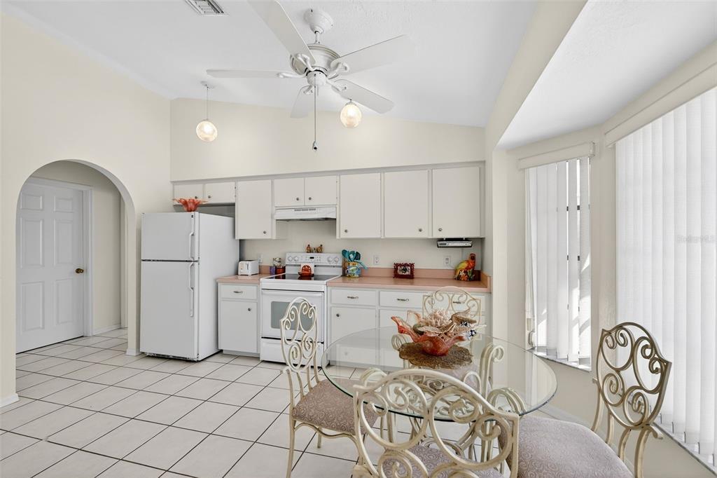 89 Castile Court Punta Gorda, FL 33983 - Photo 13 of 23