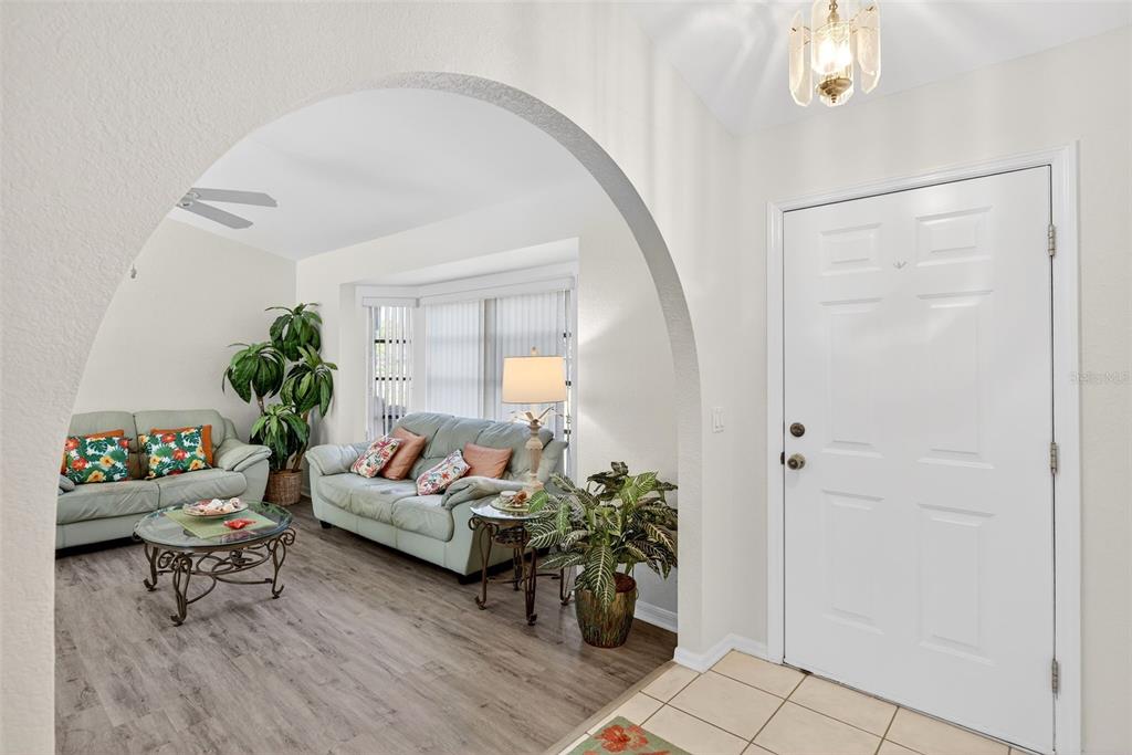 89 Castile Court Punta Gorda, FL 33983 - Photo 18 of 23