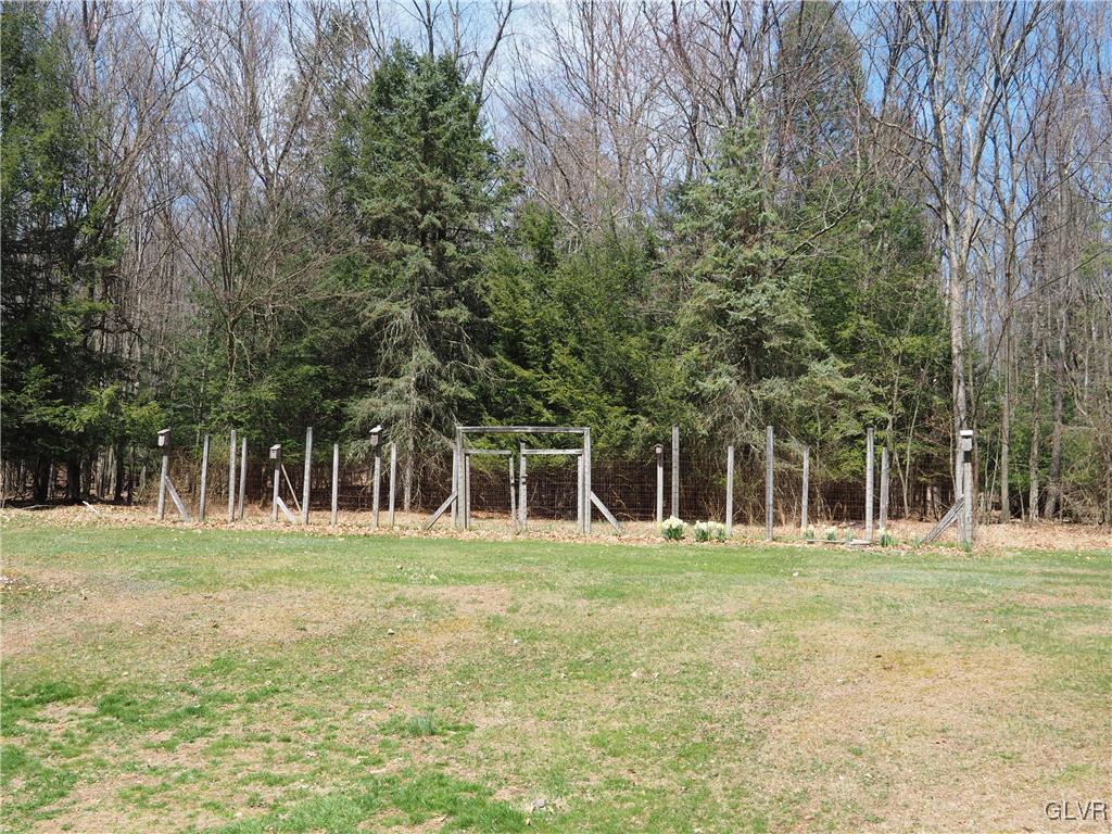 337 Leslie Run Road Weatherly, PA 18255 - Photo 3 of 5 Gallery Image 3