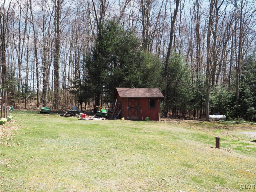 337 Leslie Run Road Weatherly, PA 18255 - Photo 5 of 5 Gallery Image 5
