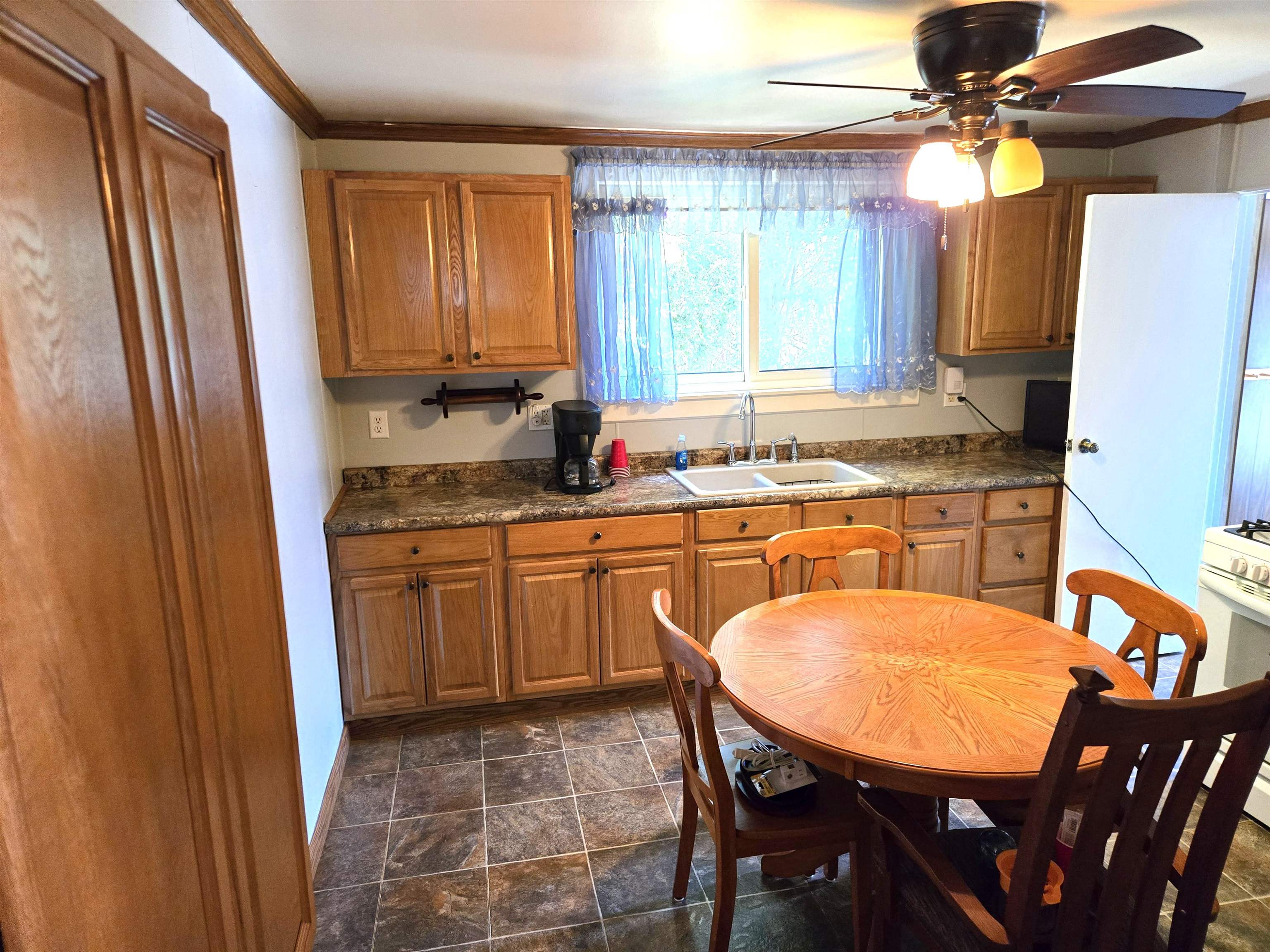800 Lafayette Street Bay City, MI 48708 - Photo 7 of 30 Gallery Image 7