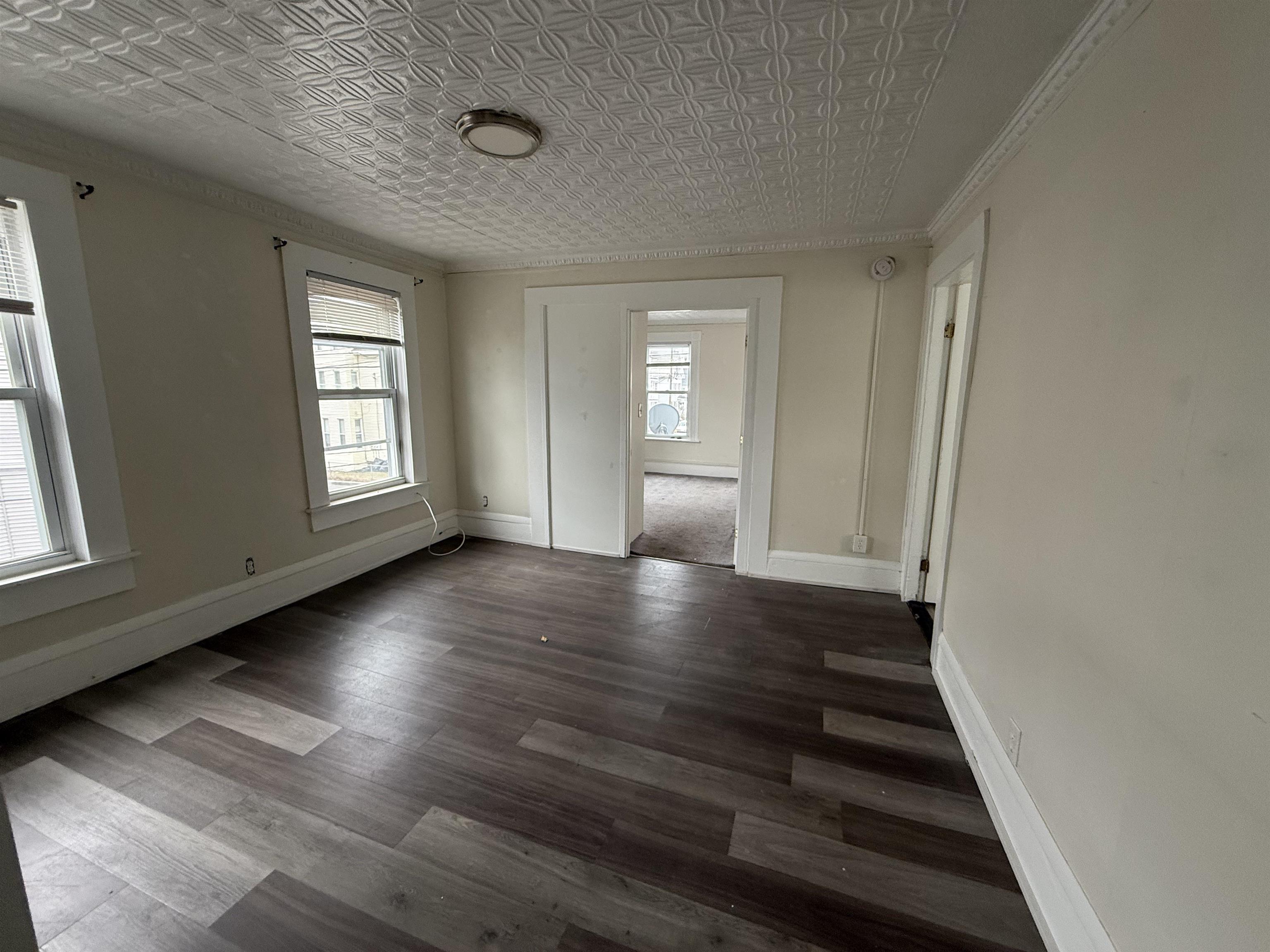 521 Wilson Street Manchester, NH 03103 - Photo 13 of 19