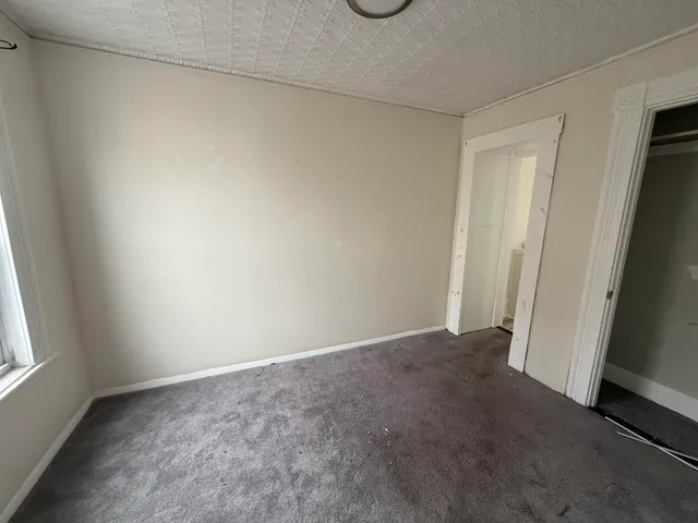 $2,200 | 521 Wilson Street, Manchester, NH 03103