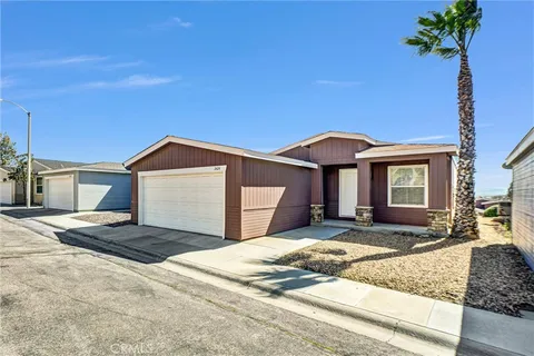 $334,900 | 2424 Sunset Ridge Drive, Rosamond, CA 93560
