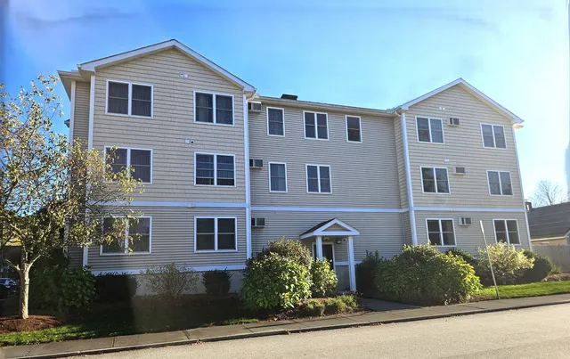 $216,000 | 15 Lovell Street, Unit 3, Nashua, NH 03060