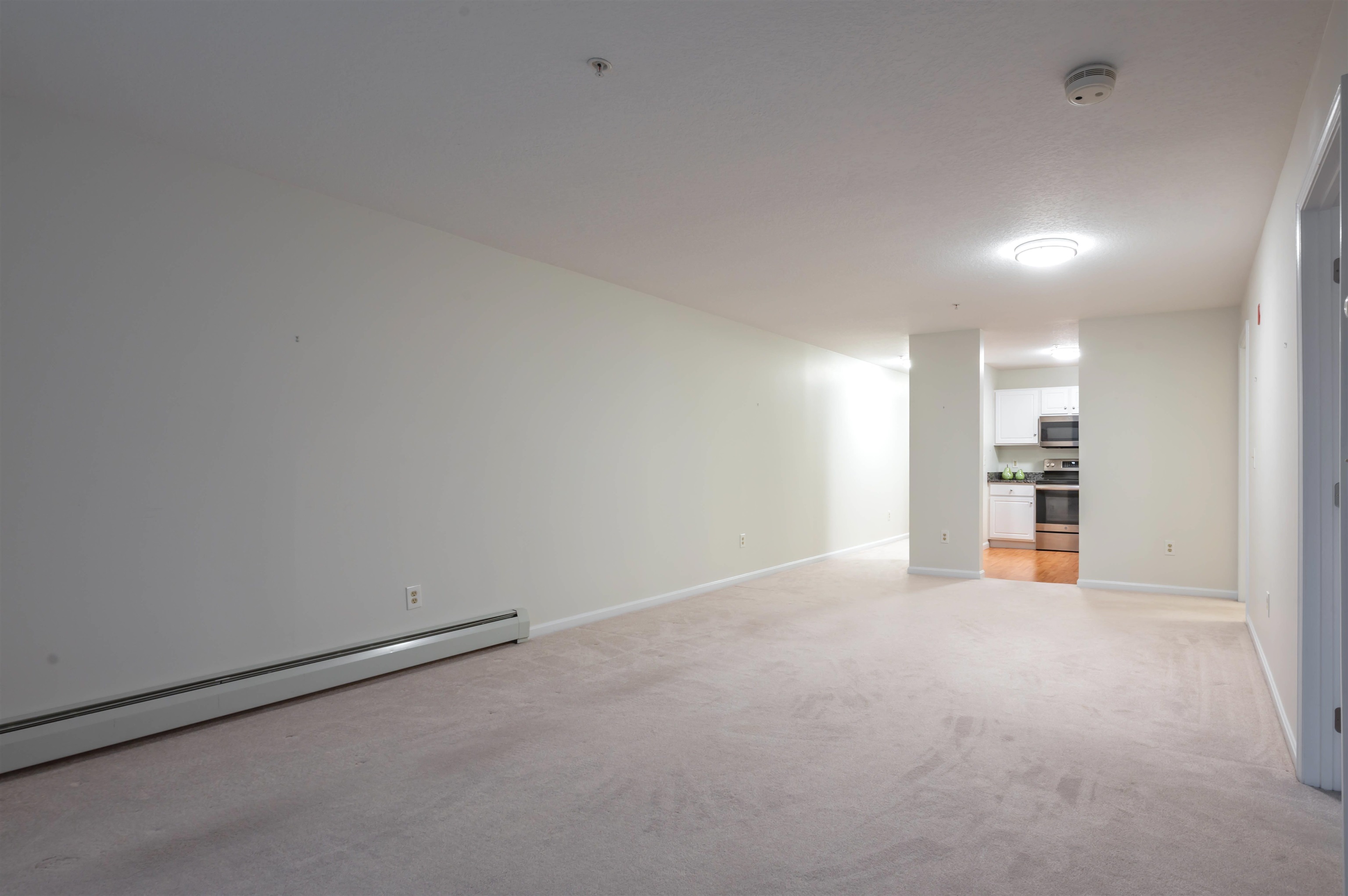 15 Lovell Street, Unit 3 Nashua, NH 03060 - Photo 11 of 25