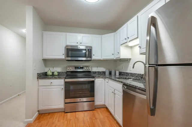 $216,000 | 15 Lovell Street, Unit 3, Nashua, NH 03060