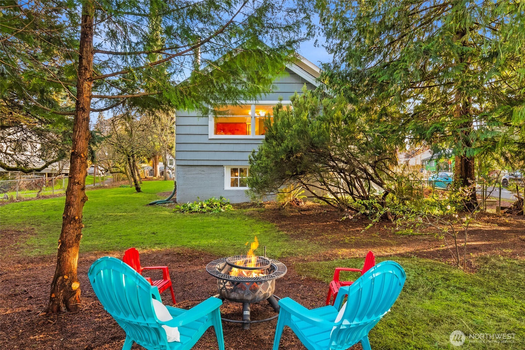 1202 Northeast 97th Street Seattle, WA 98115 - Photo 34 of 40