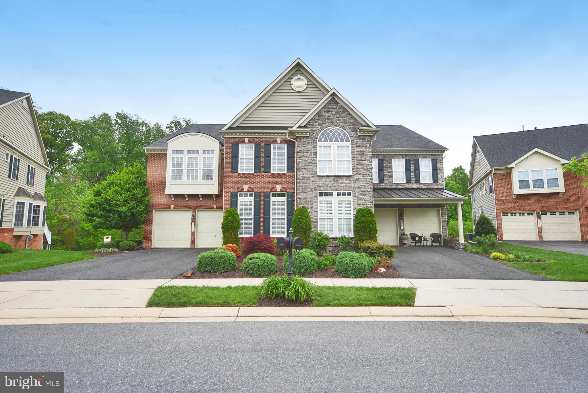 BRICK FRONT SEMI-DETACHED over 4K sq ft.