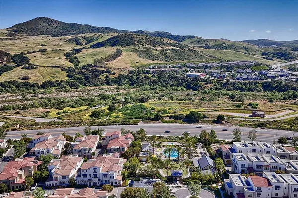 $800,000 | 21 Higo Street, Rancho Mission Viejo, CA 92694