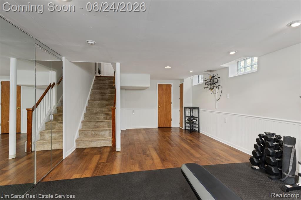 461 Allard Road Grosse Pointe, MI 48236 - Photo 25 of 38