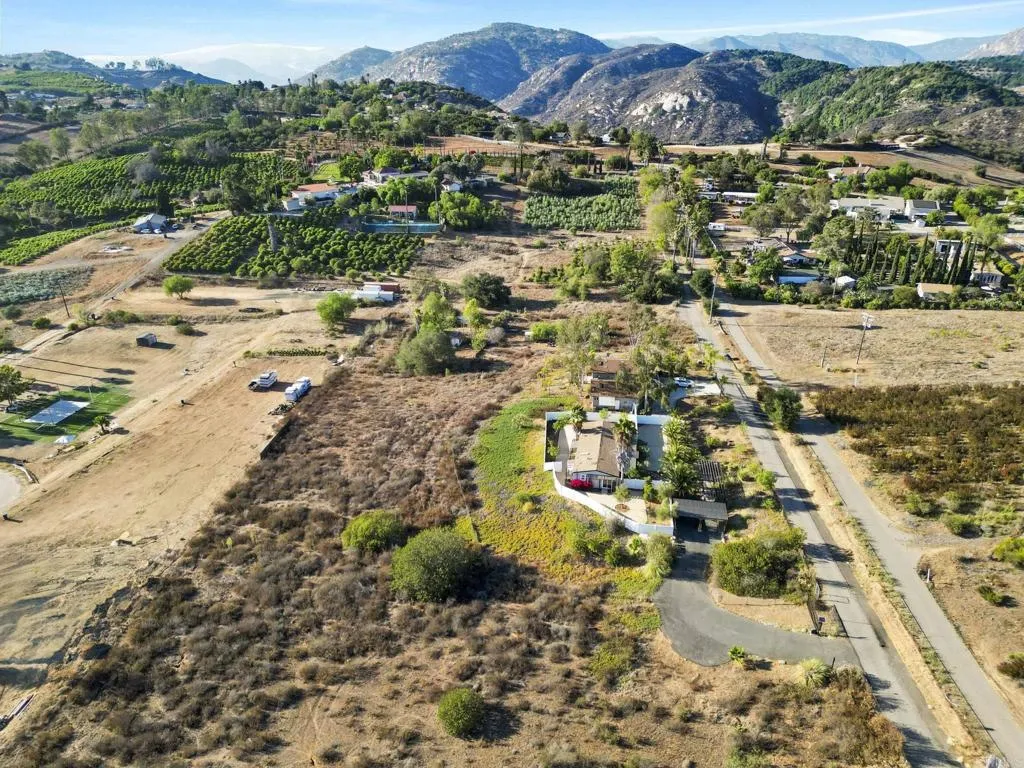 9383 West Lilac Road Escondido, CA 92026 - Photo 1 of 66 Gallery Image 1