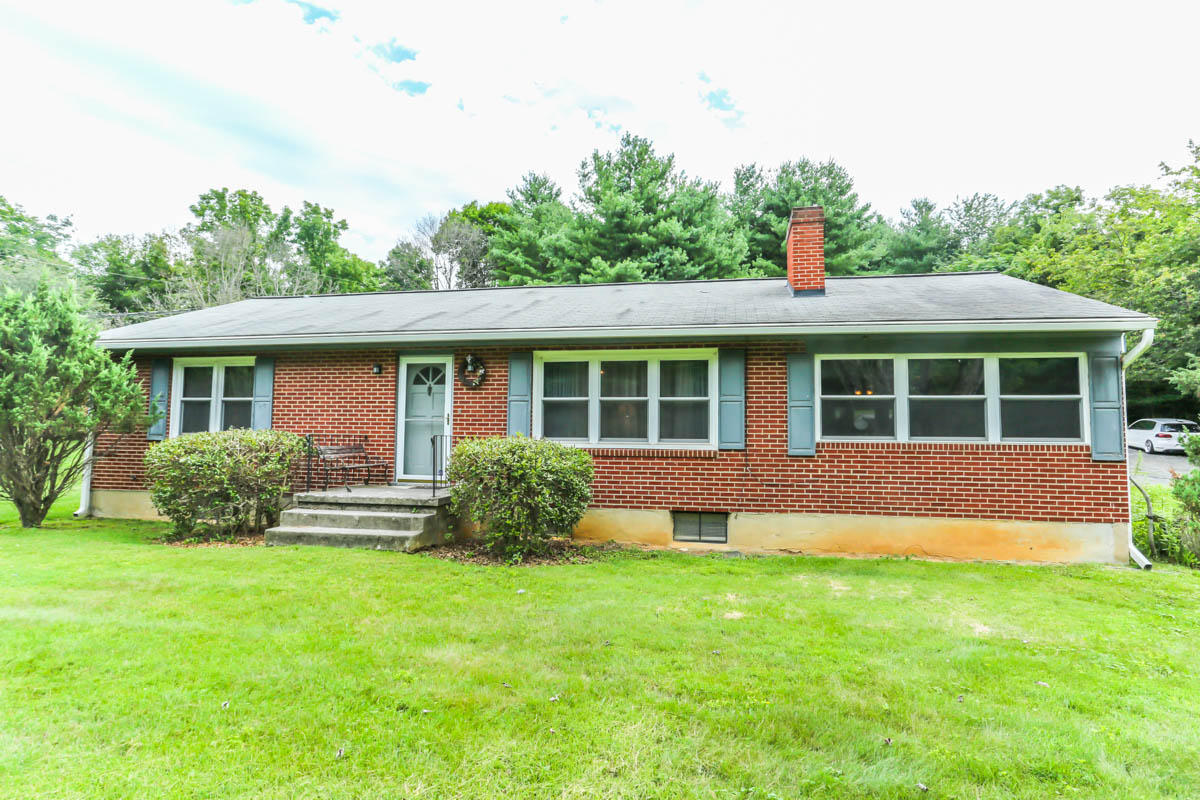 100 Trinity Road Troutville, VA 24175 - Photo 30 of 36 DGA_9499