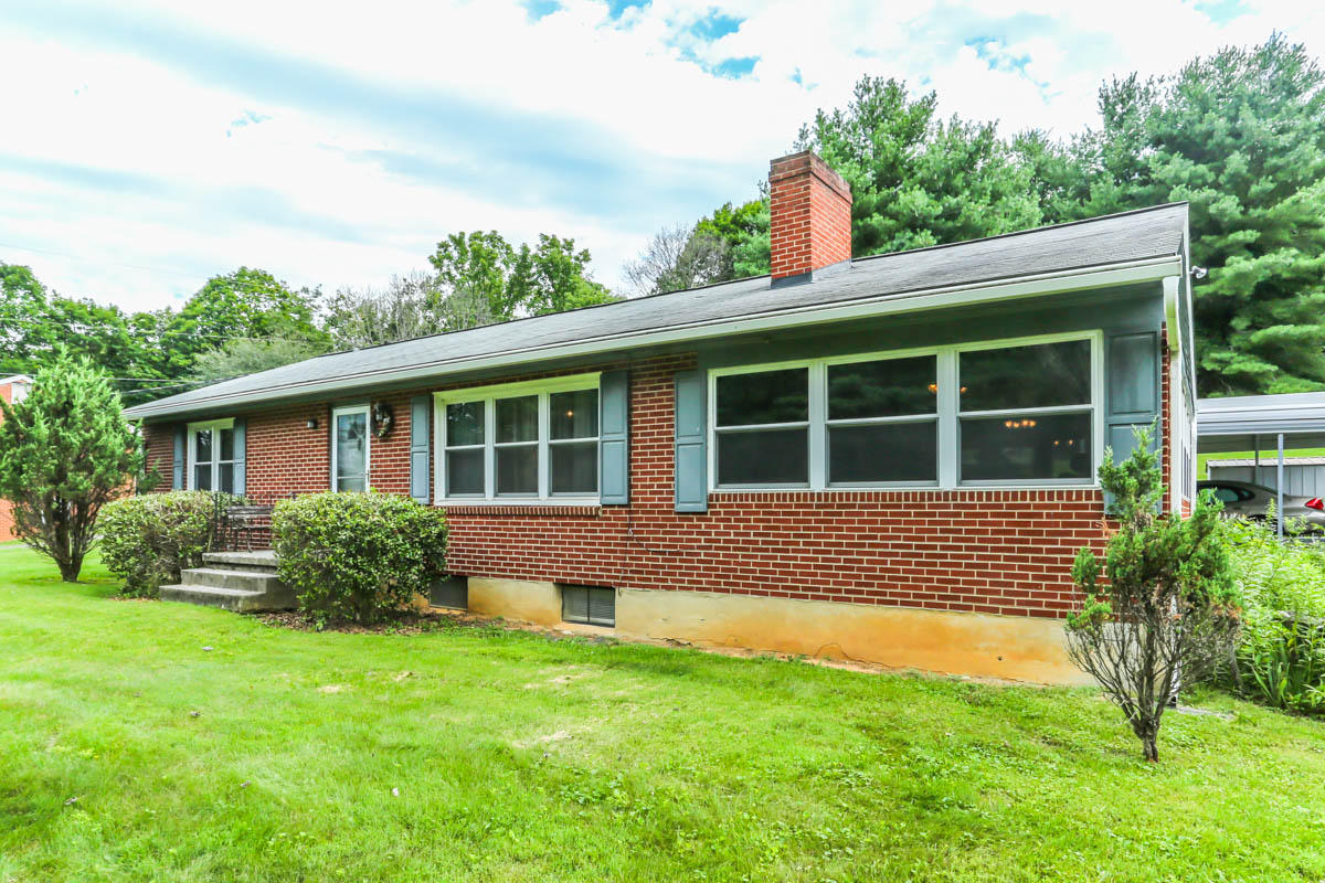 100 Trinity Road Troutville, VA 24175 - Photo 31 of 36 DGA_9501