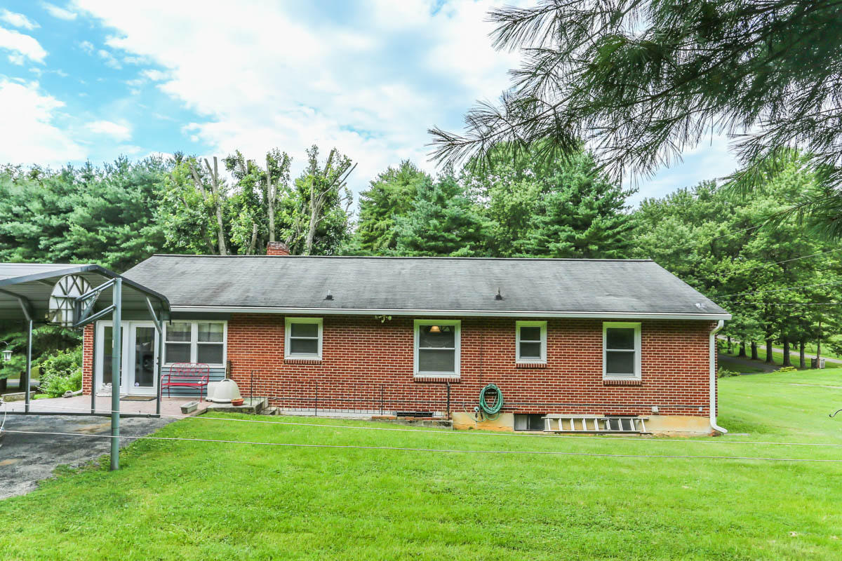 100 Trinity Road Troutville, VA 24175 - Photo 34 of 36 DGA_9504