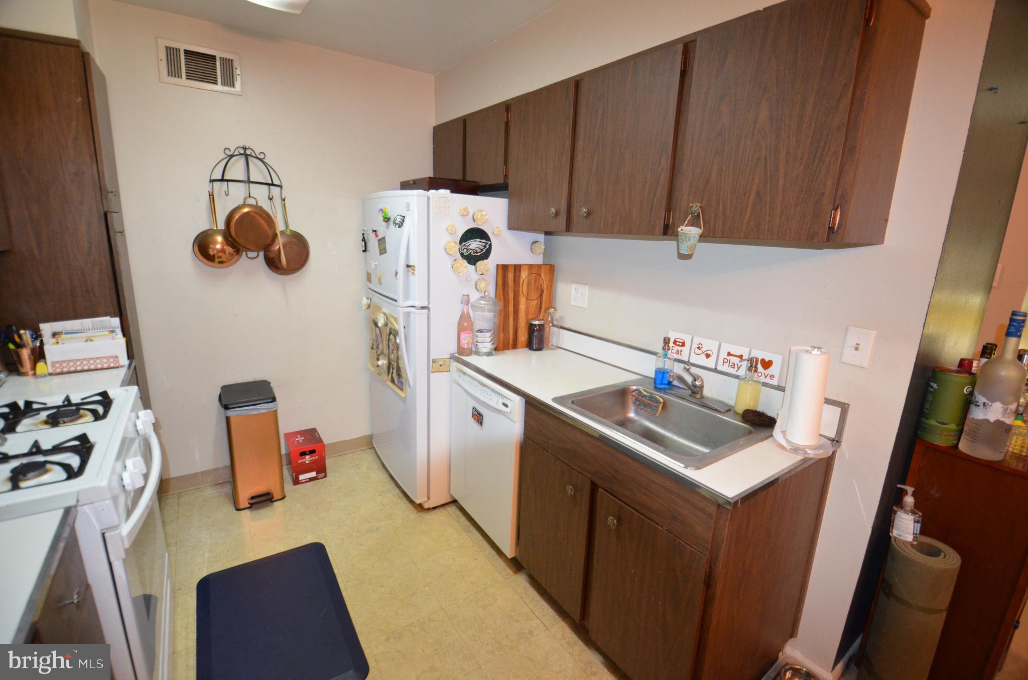 8528 Verree Road Philadelphia, PA 19111 - Photo 27 of 47 Unit 2 - Kitchen; Refrigerator, Dishwasher, Sink