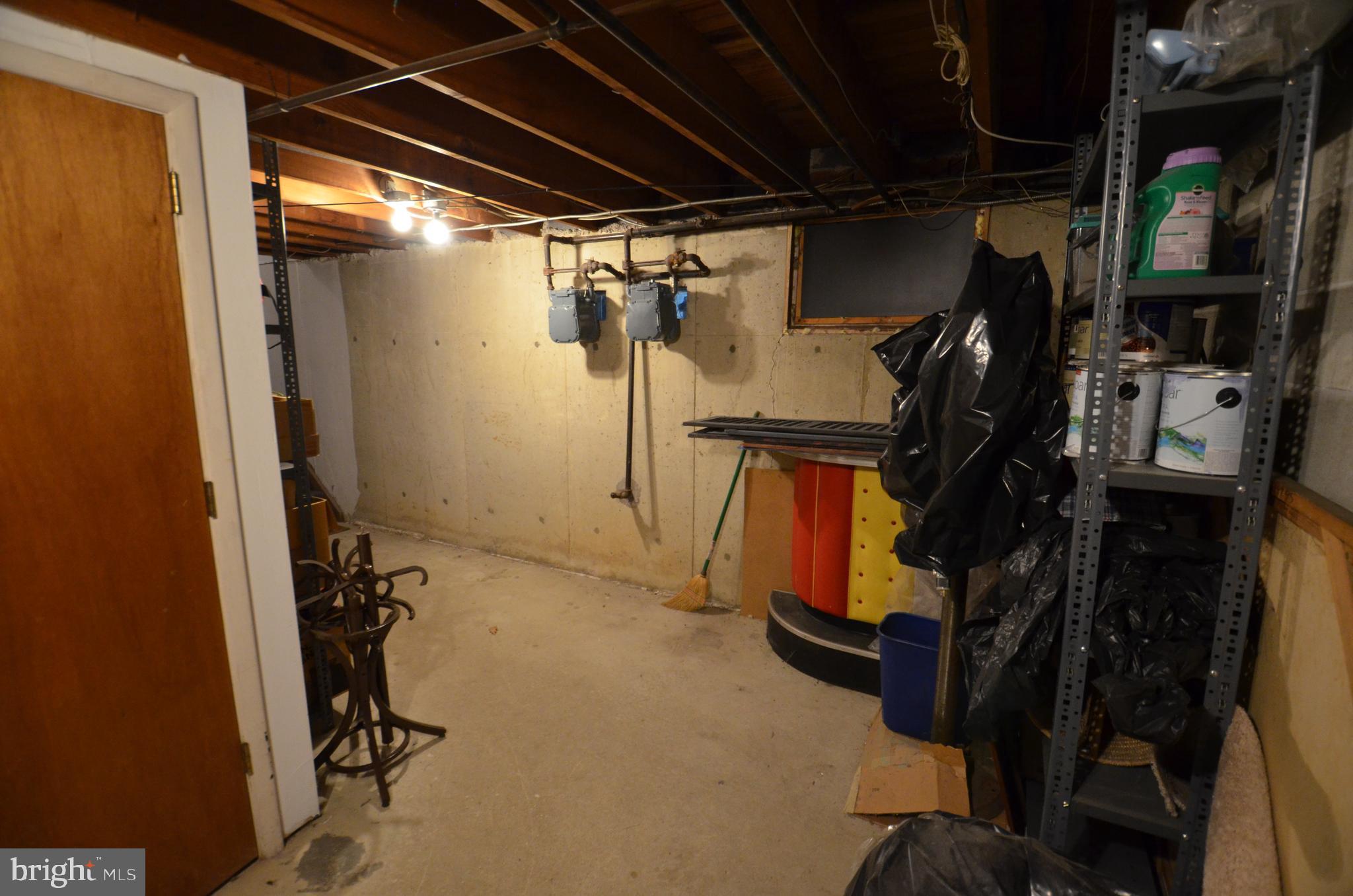 8528 Verree Road Philadelphia, PA 19111 - Photo 37 of 47 Basement Common Area