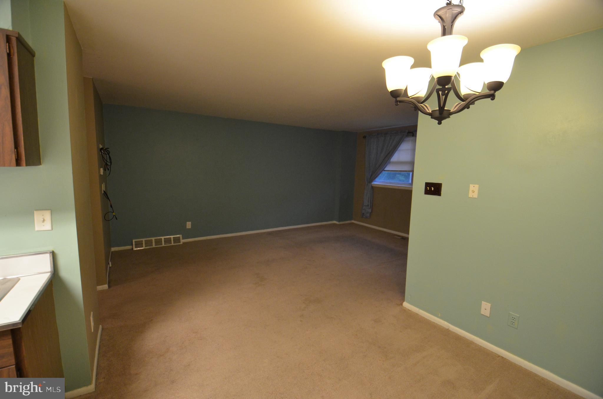 8528 Verree Road Philadelphia, PA 19111 - Photo 9 of 47 Unit 1 - Dining Room