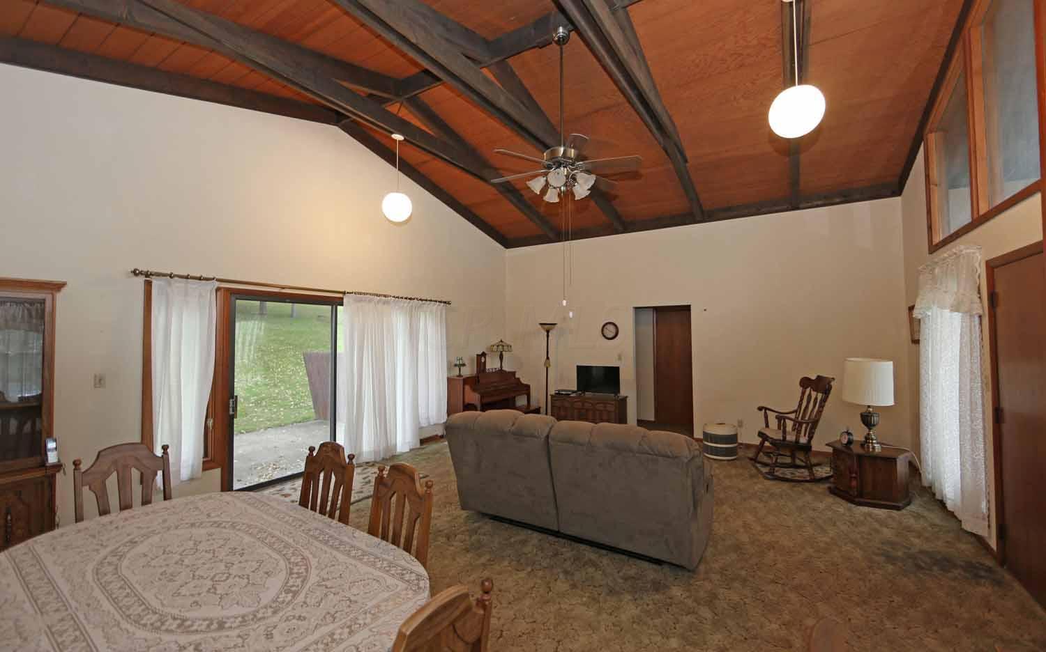 406 Sychar Road Mount Vernon, OH 43050 - Photo 4 of 24