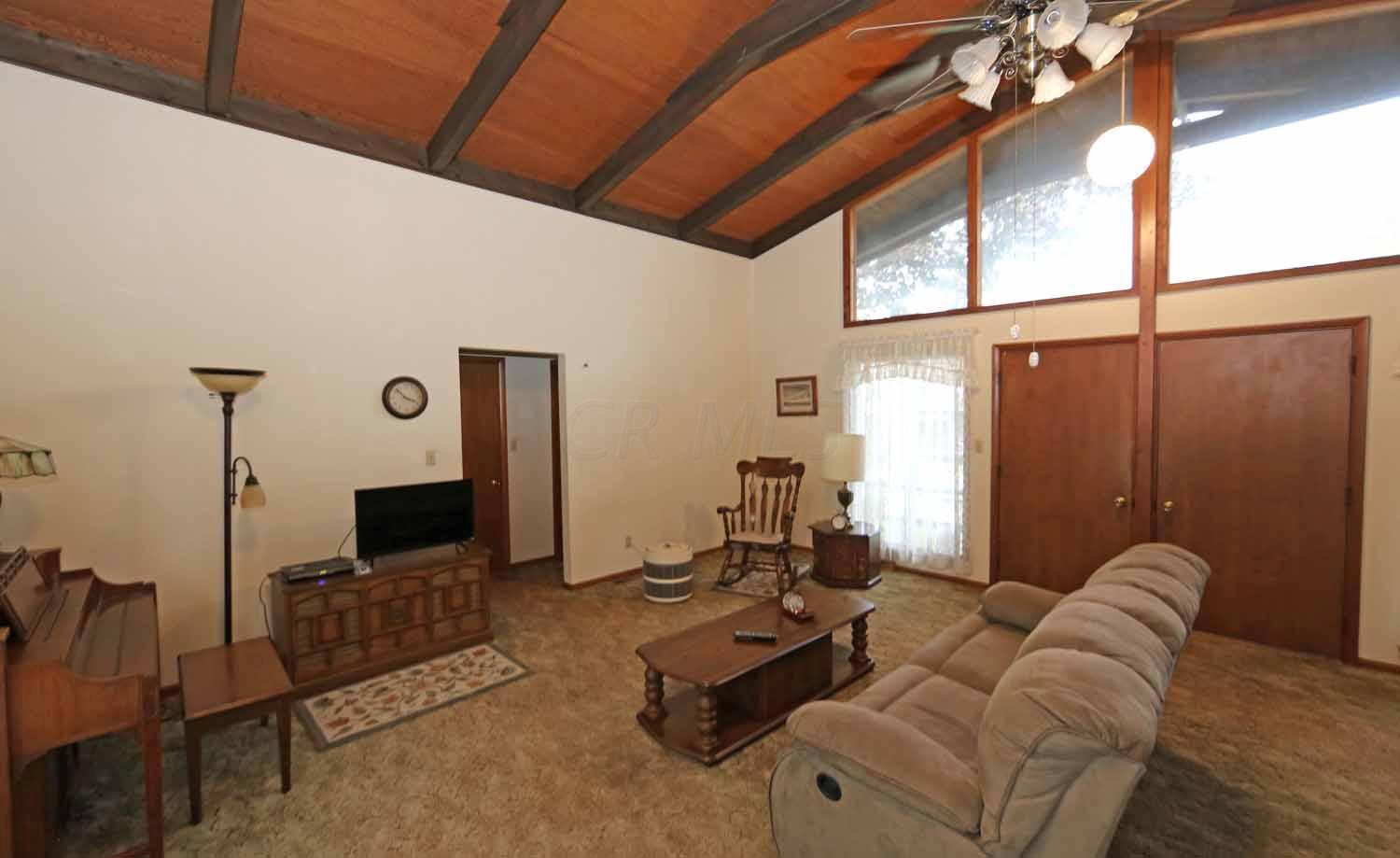 406 Sychar Road Mount Vernon, OH 43050 - Photo 8 of 24