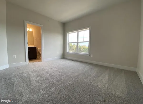 $4,800 | 136 Bleeker Place, Gaithersburg, MD 20878