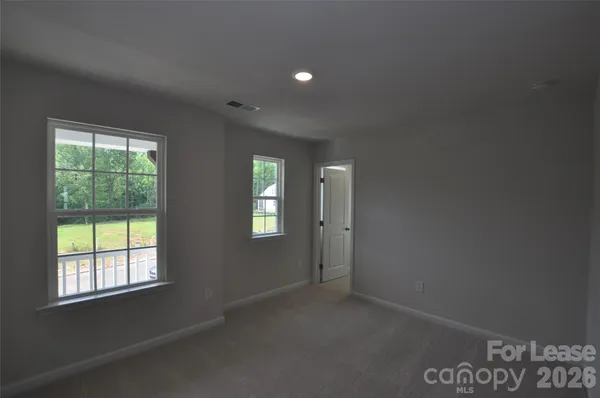 $3,000 | 3102 Deep River Way, Waxhaw, NC 28173