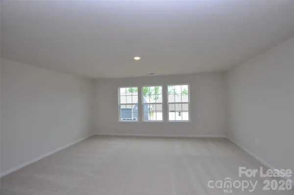 $3,000 | 3102 Deep River Way, Waxhaw, NC 28173